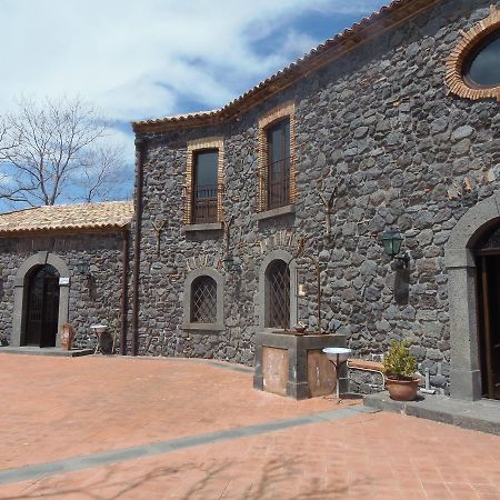 Le Cisterne Dell'Etna Hotel Calcerana-Marina Luaran gambar