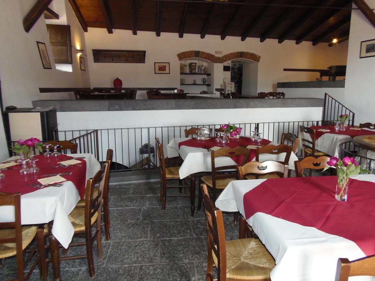 Le Cisterne Dell'Etna Hotel Calcerana-Marina Luaran gambar