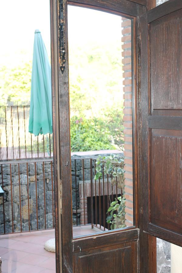 Le Cisterne Dell'Etna Hotel Calcerana-Marina Luaran gambar