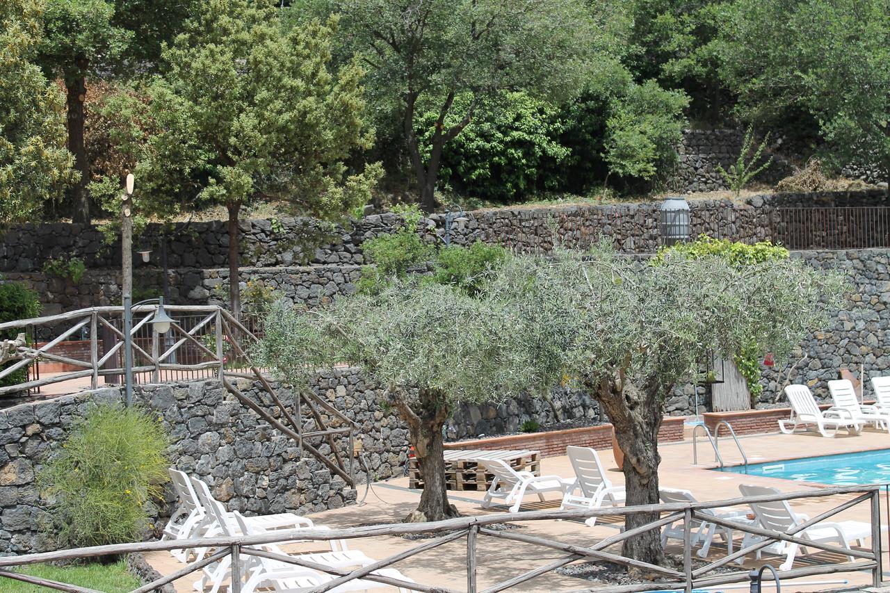 Le Cisterne Dell'Etna Hotel Calcerana-Marina Luaran gambar